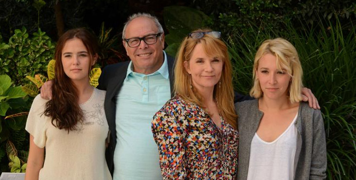 actress Lea Thompson with her family